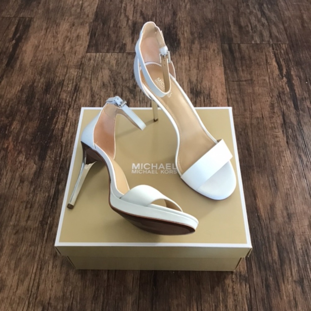 Michael Kors Hutton Sandal